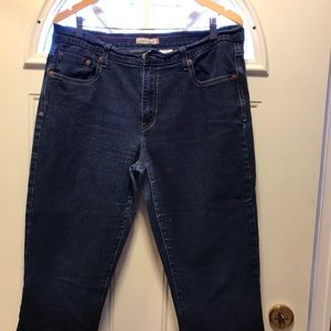 Levi’s 510 capris